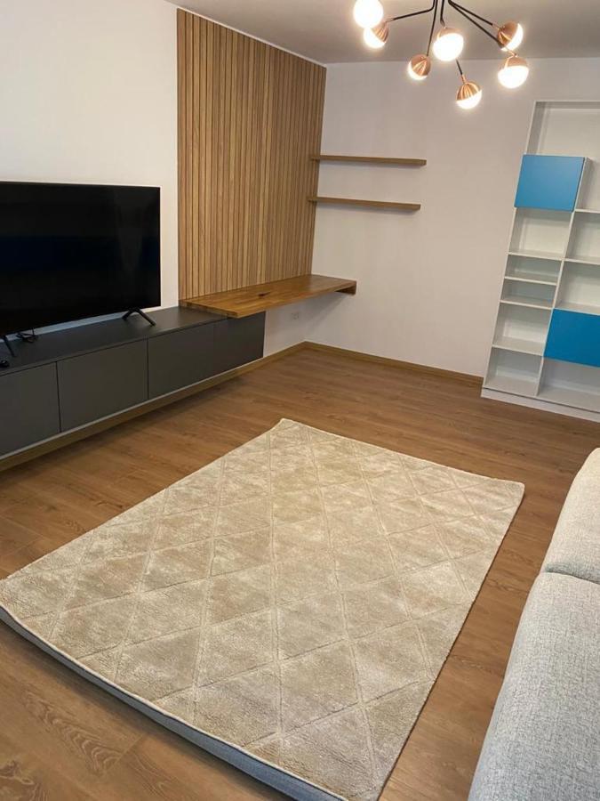Mery Luxury Apartment Галац Экстерьер фото