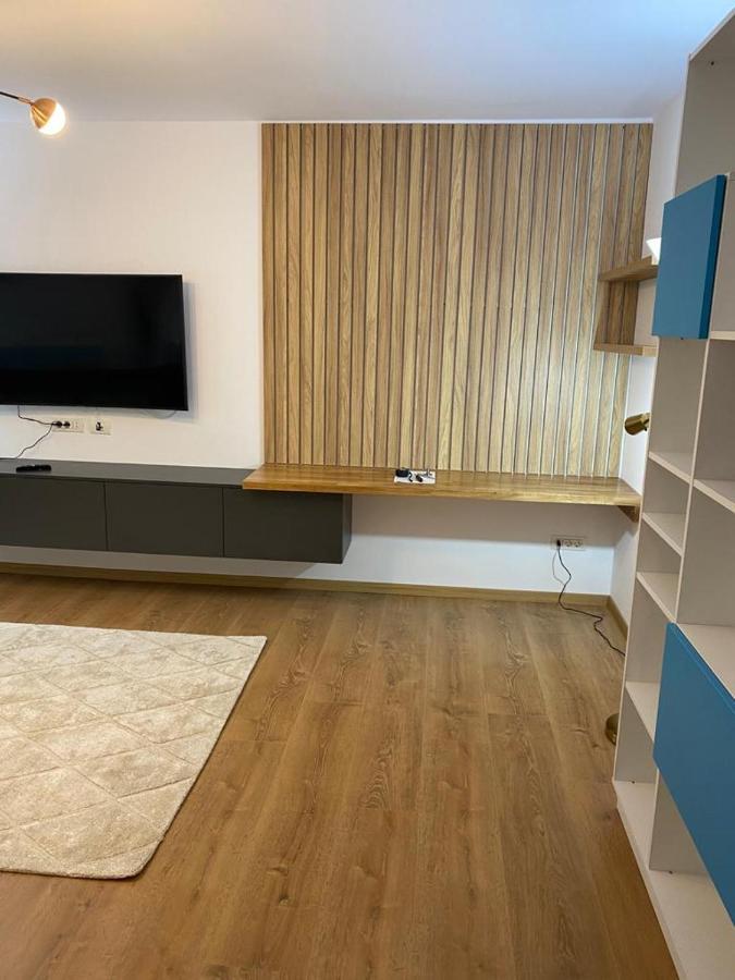 Mery Luxury Apartment Галац Экстерьер фото